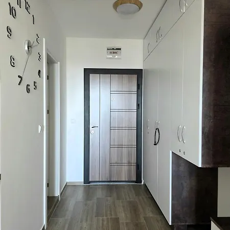 Sunny In Shartrez Apartman Skorpilovci